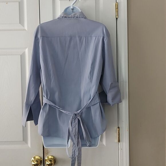 Caren Sport  periwinkle  cuffed sleeve blouse  Sz 2X - Picture 8 of 10